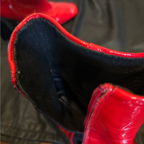 L’Intervalle Red Patent Leather Ankle Boots - Picture 7 of 9
